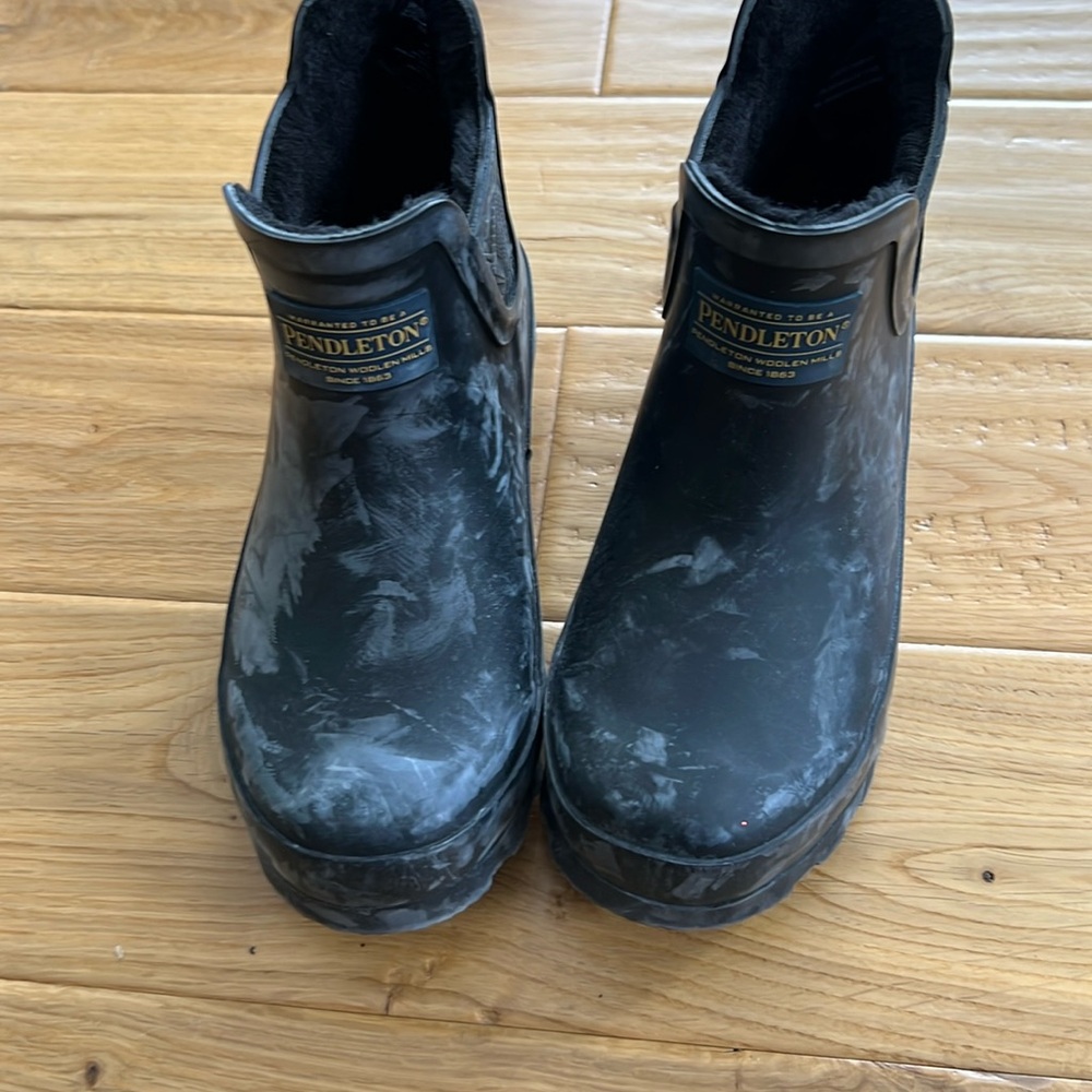 Pendleton wool boots
